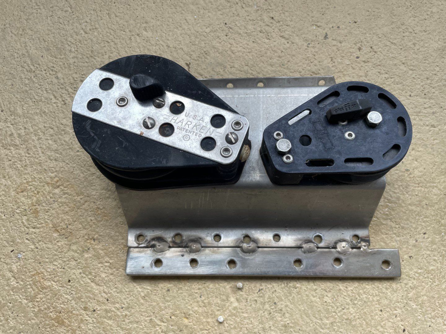 Altro per stoccaggio & trasporto: Umlenkrollen Harken / 2 Set – Usato da Richterswil venduto da Blue210 1
