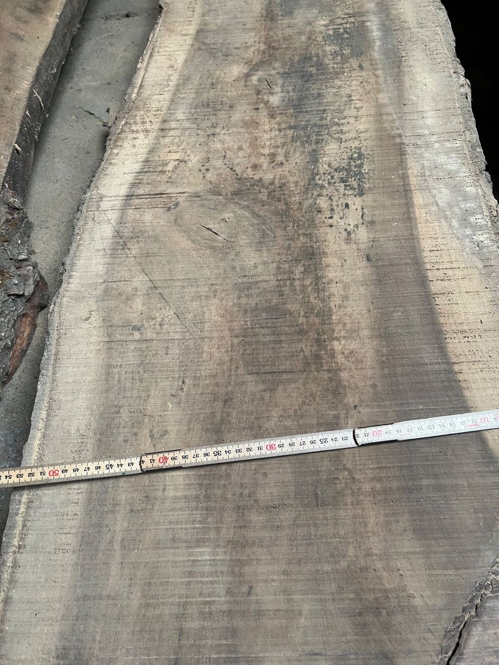 Articoli in legno: Nussbaumbretter – Usato da Ostermundigen venduto da mapa9