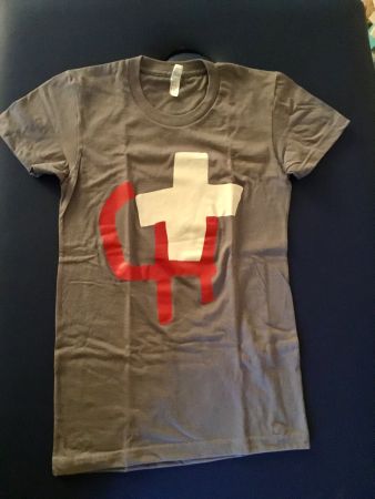 T-shirt gris ‘American Apparel’, croix suisse rouge, neuf!