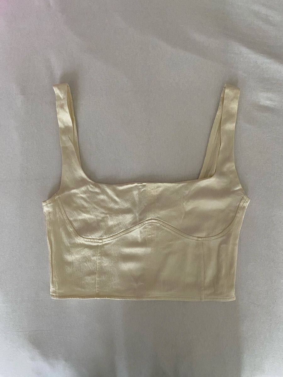Zara Top: Hellbeiges Bustier Top – Usato da Luzern venduto da champagnelaury