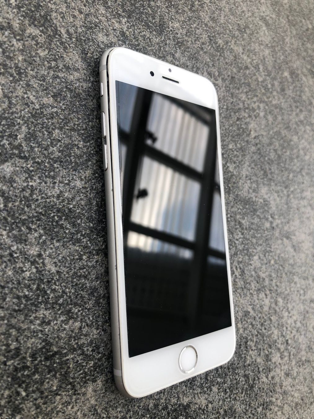 Apple Telefoni cellulari / Smartphones: iPhone Display defekt – Difettoso da Speicherschwendi venduto da Supersport 1
