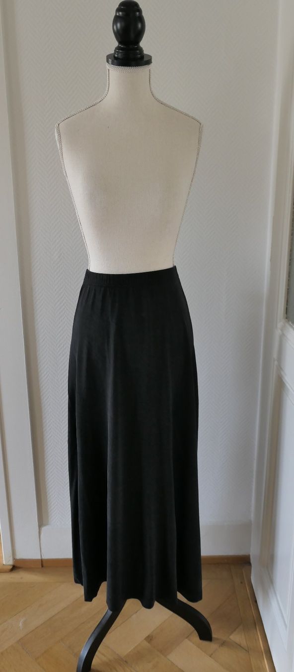 Samsøe Samsøe Gonne: Samsoe Samsoe: jupe longue noire (taille XL) – Usato da Geneve venduto da Seven-Peaks-Seconds 1