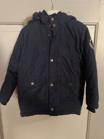 1 veste hiver taille 116 bleu marin selon photos