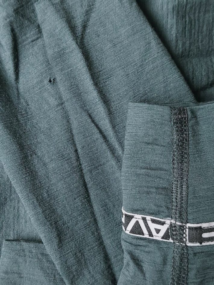 Biancheria intima: Pull thermique 100% merino gris-vert – Usato da Aigle venduto da biscutelle 3