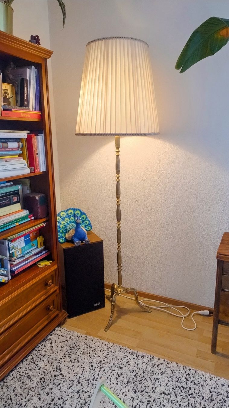 Lampes: Antike Stehlampe – D'occasion à Zürich par JoseVila 1