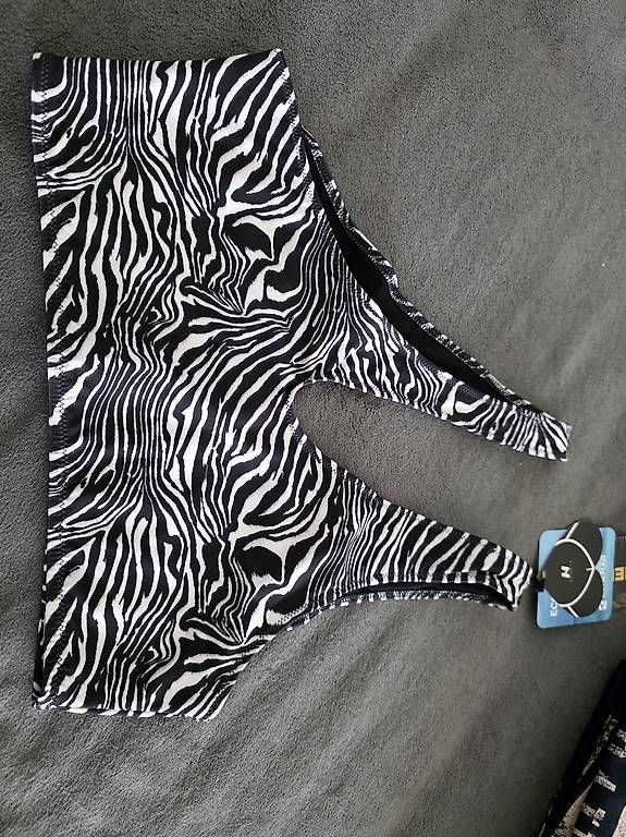 Leggings: NEBBIS WHITE NUMMET 764 DAMEN  – Usato da Reitnau venduto da cuorematto01 2