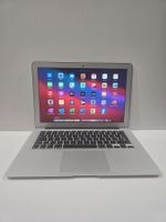 MacBook Air 13", i5, 4 Go RAM, SSD 251 Go