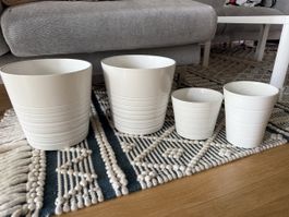 4 Übertöpfe 2x grosse und 2x kleine