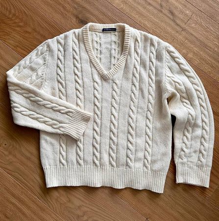 Brandy Melville Pullover aus 80% Wolle, Ecru. Einheitsgröße 