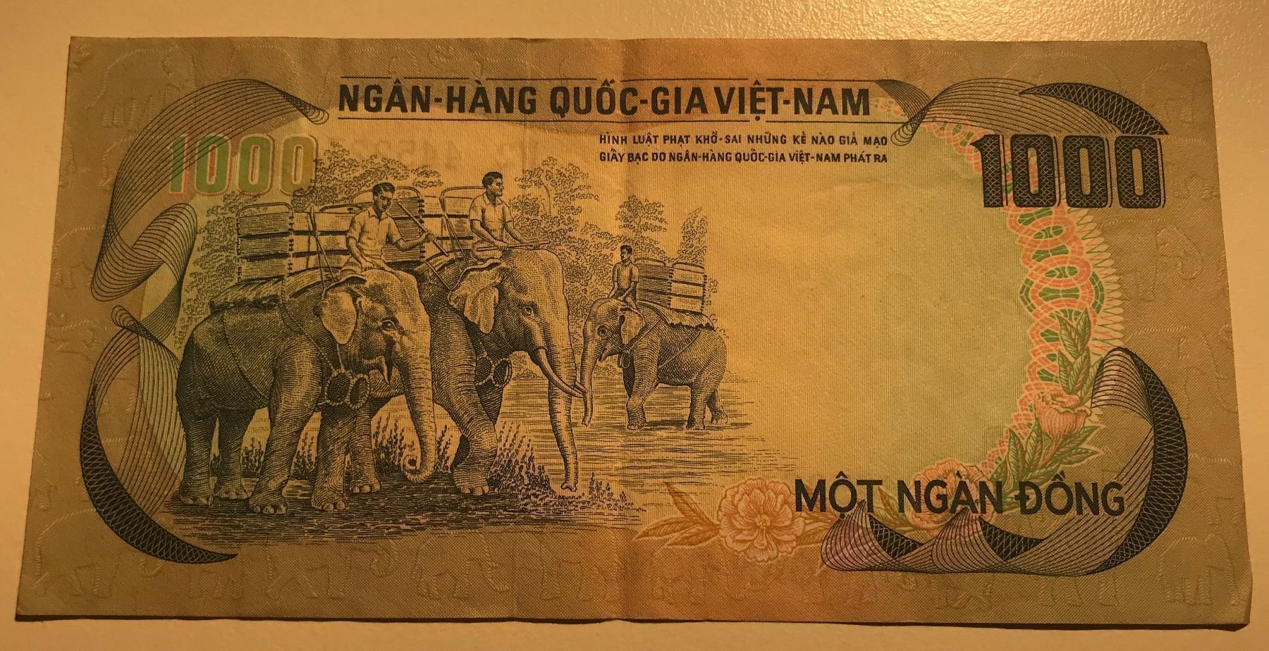 Banconote: Vietnam 1000 Dong – Usato da Algetshausen venduto da Carrhard 1