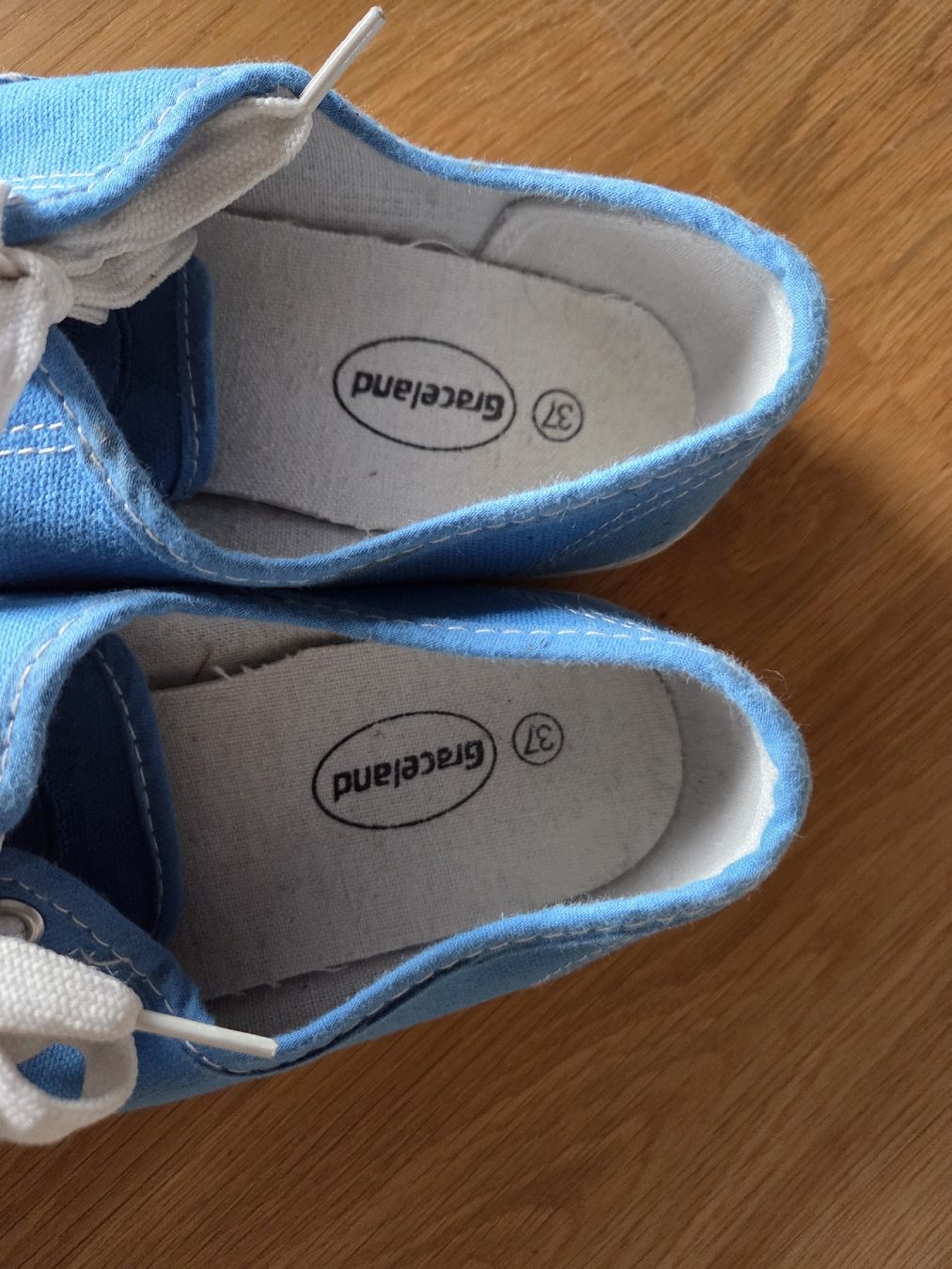 Graceland Herrenschuhe: Sommer-Turnschuhe, hellblau, Gr. 37, Marke Graceland – Gebraucht aus Villars-sur-Glâne von richardette 2