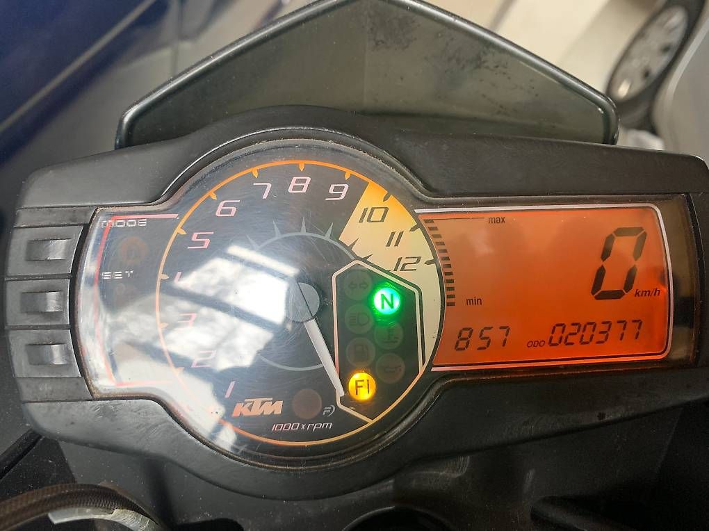 KTM Strasse: KTM 990 Superduke – Gebraucht aus Aigle von Lesaiglons15 4