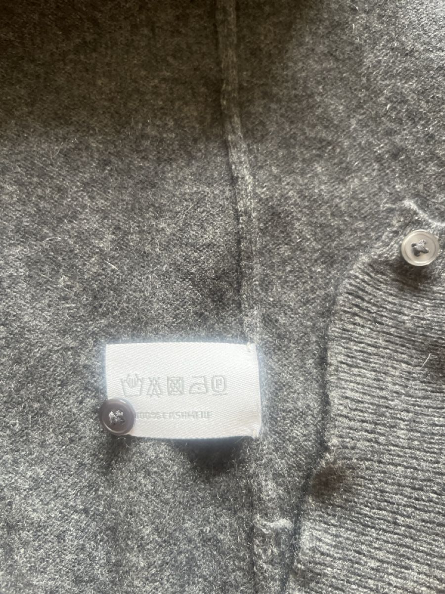 Globus Giacche: Globus essentials 💯 % Cashmere Strickjacke S grau – Usato da Zürich venduto da kleinesgrau 2