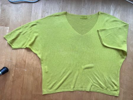 Feiner kurzer Pullover 42 neu