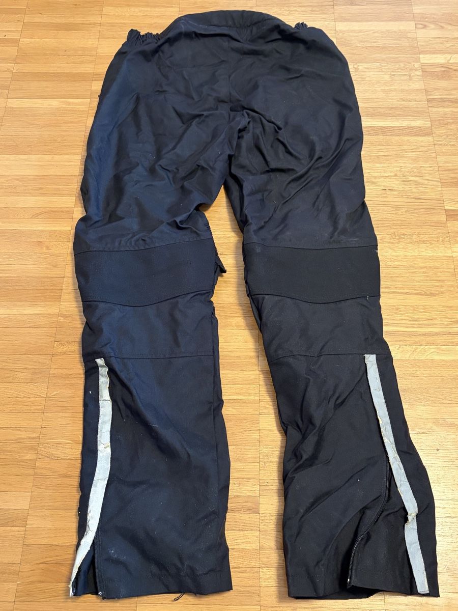 Hosen: DR Racing Motorcycle Trousers – Gebraucht aus Pully von jaguarul 3