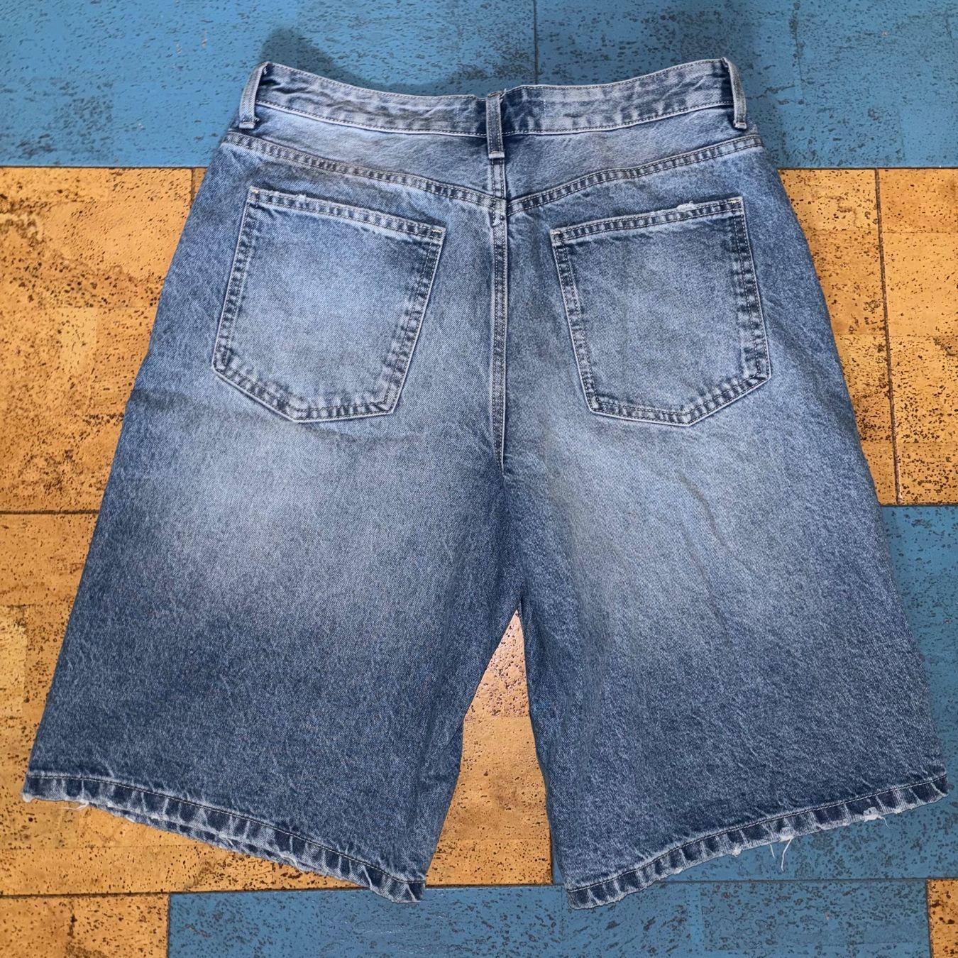Bershka Jeans: Bershka Jorts 42 – Usato da Beggingen venduto da sltz82 2
