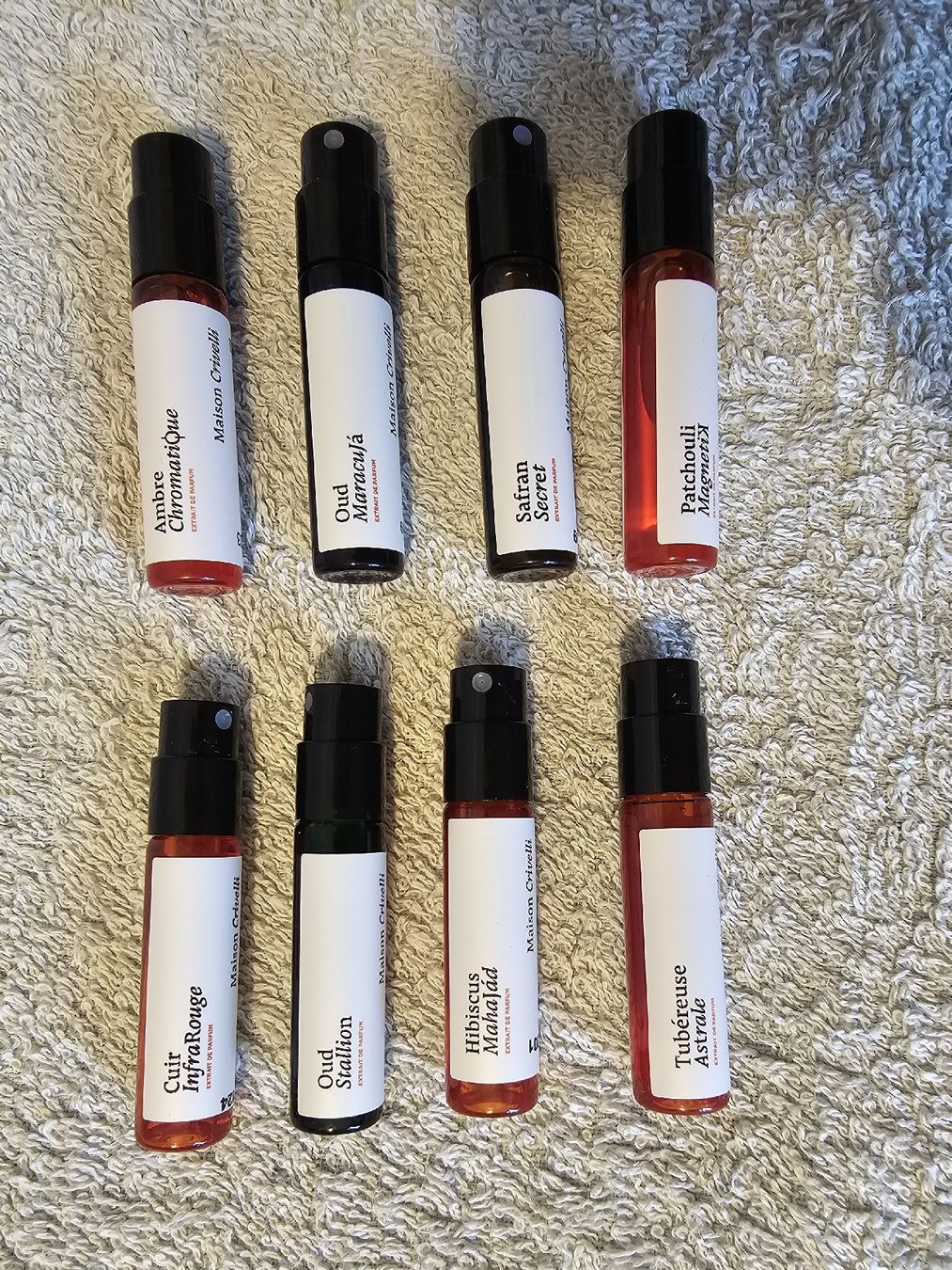Parfums & Eau de Toilette: Maison Crivelli 6x 1.5ml Duftproben – D'occasion à Gurmels par Bluebaer25