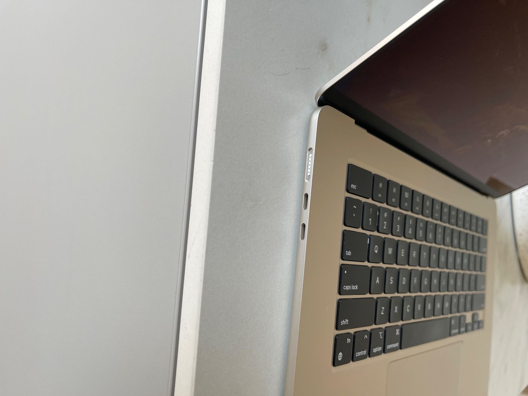 Apple Notebook: MacBook Air 15-inch – Usato da Kilchberg ZH venduto da wab_rmk2 2