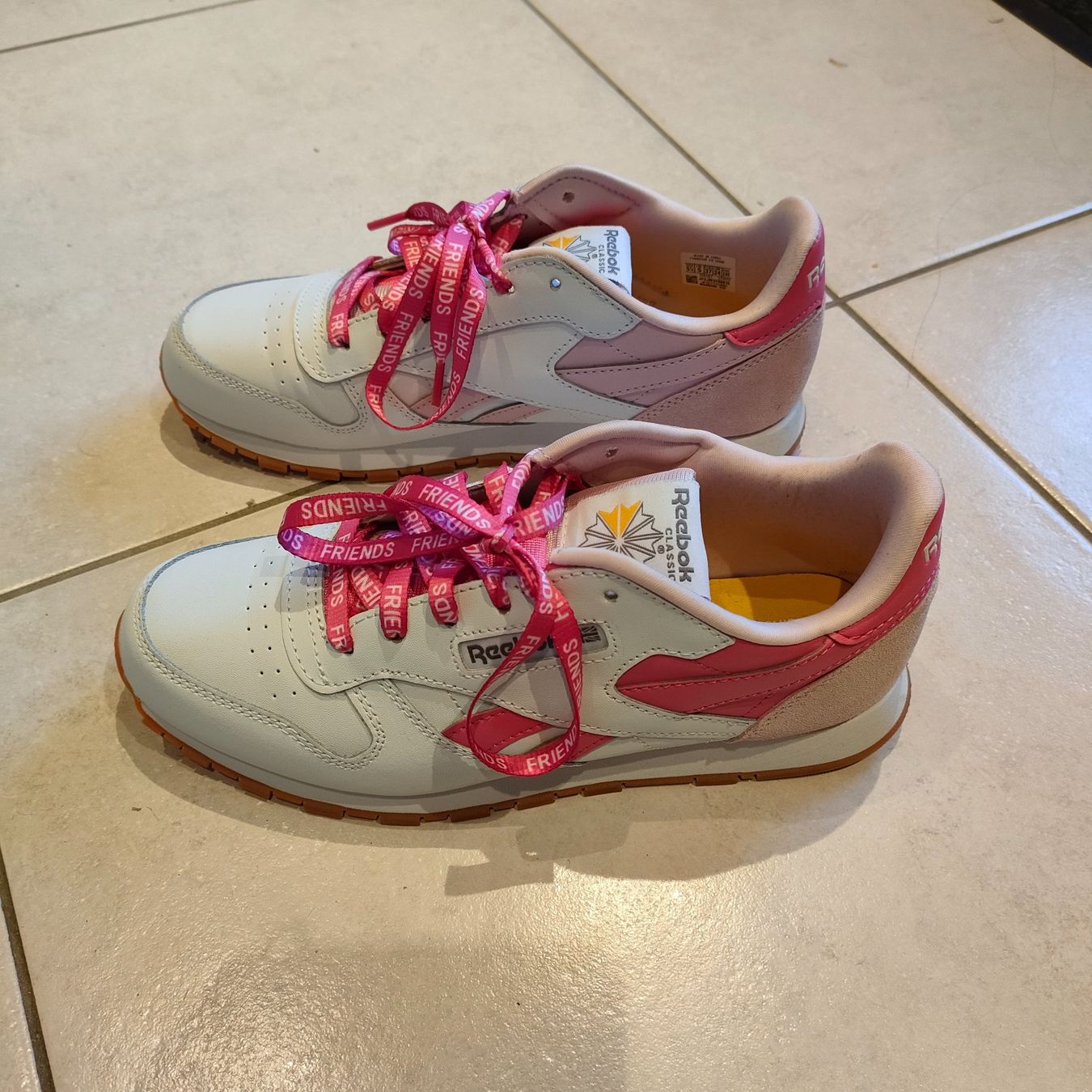 Reebok Scarpe da donna: Schuhe Gr.37 Neu! Reebok – Nuovo (secondo la descrizione) da Adelboden venduto da Lammhult 2