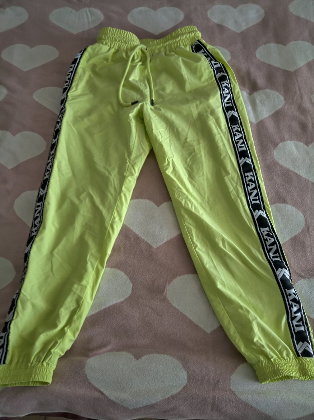 Pantaloni: Kani Trainerhose – Usato da Salenstein venduto da Silly...0