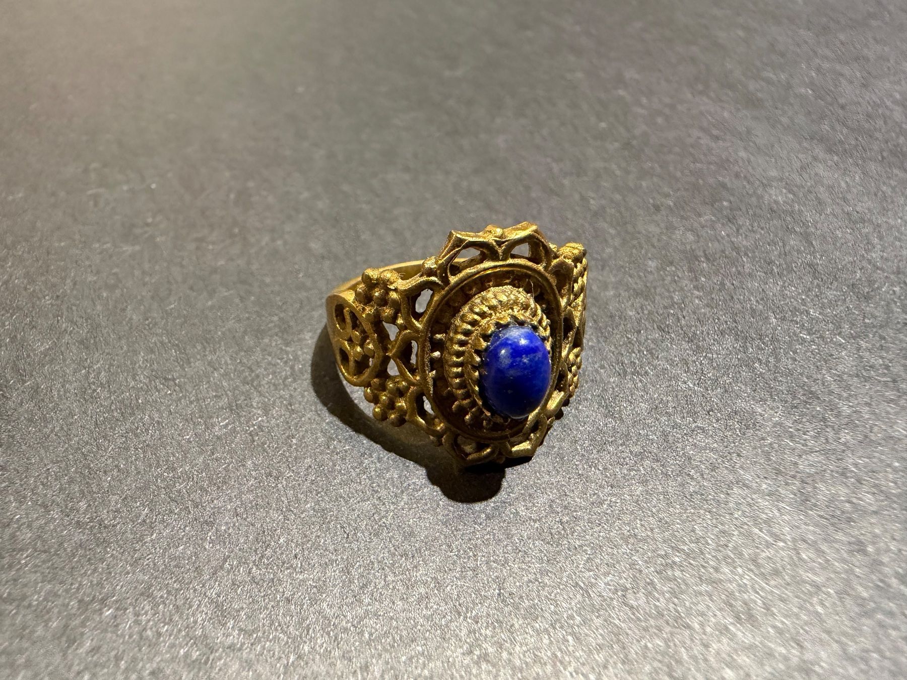 Anelli: Ring mit Lapislazuli – Usato da Thun venduto da Astralbern