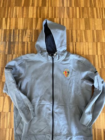 FC Basel Fan Jacke mit Kapuze, Top Zustand, Grösse XXL