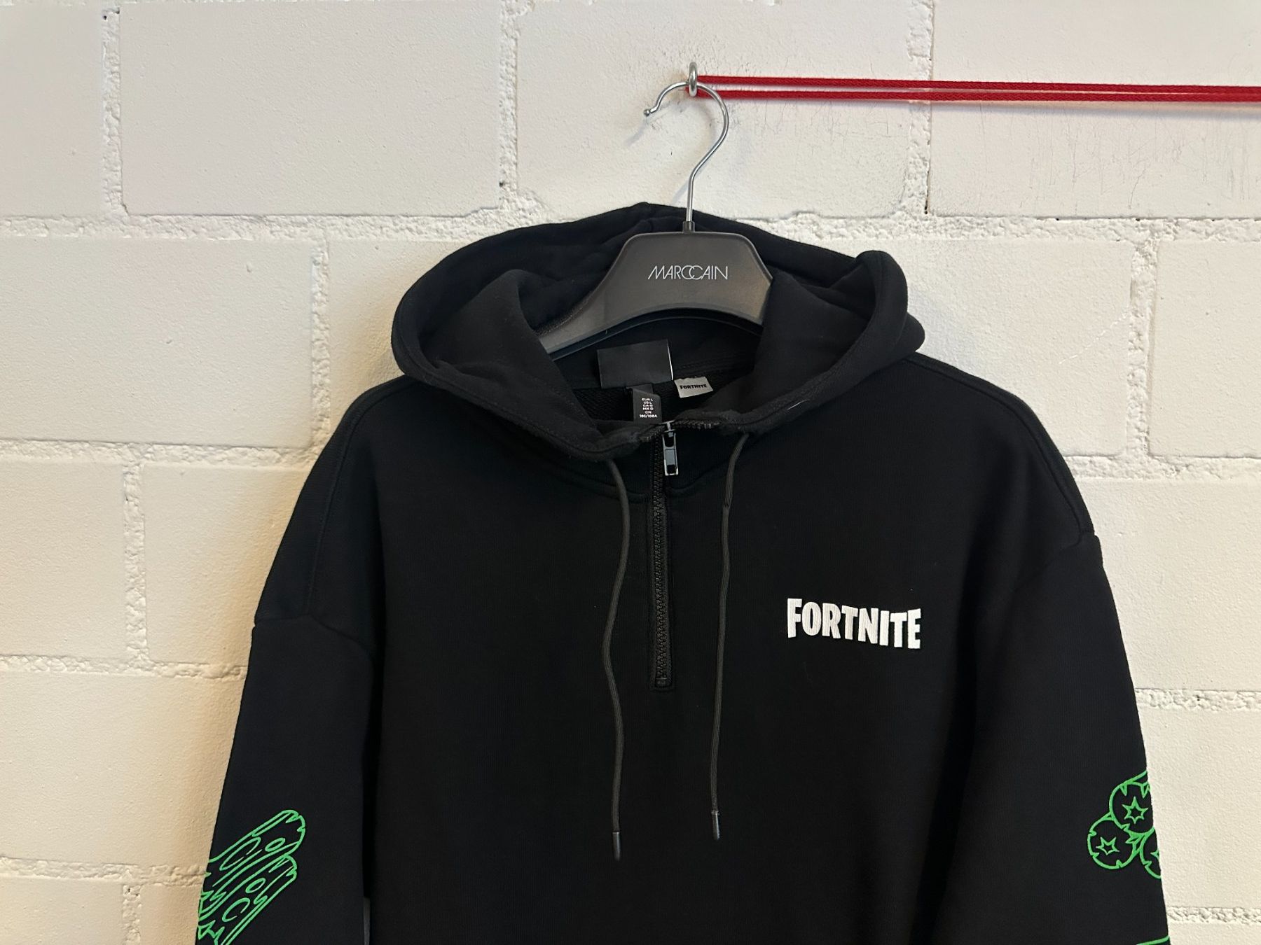 H&M Maglioni & Felpe: Pullover "Fortnite" von H&M (L) – Usato da Urdorf venduto da ARJN 1