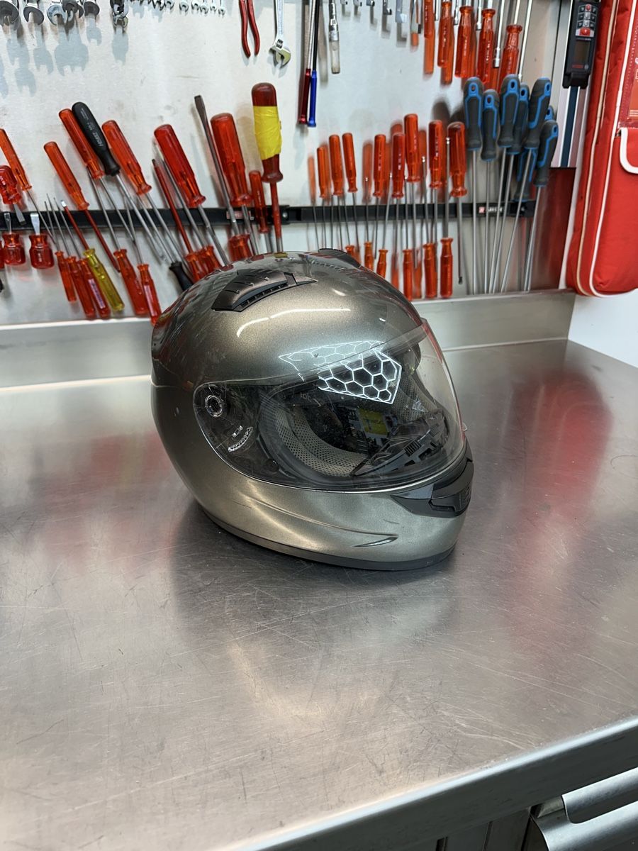 Casques & visières: Motorradhelm Klapphelm Grösse L 59-60cm  – D'occasion à Schwende par weesli 1