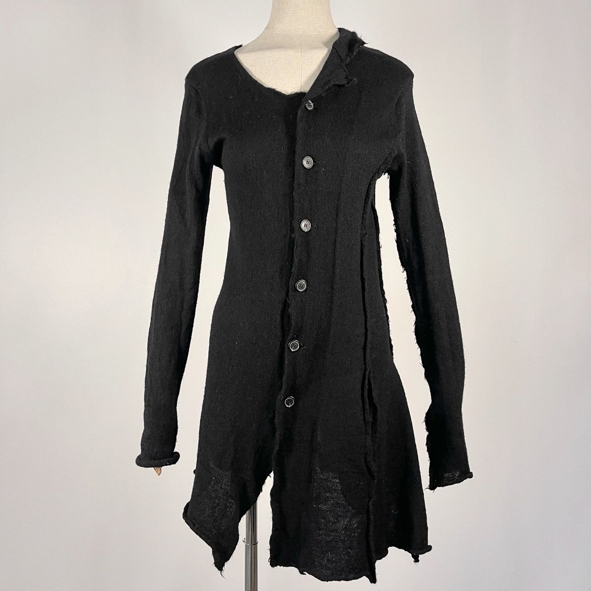 Rundholz Maglioni & Felpe: RUNDHOLZ Black Wool Cardigan – Nuovo (secondo la descrizione) da Emmen venduto da Avviivva_Com2023