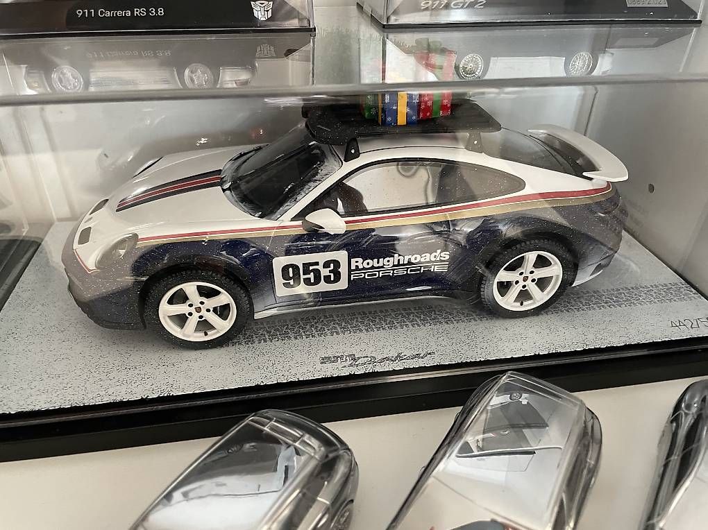 Kit di modellismo & Modellini statici: Modellino Porsche Dakar  – Usato da Mezzovico venduto da mbe_tvh6 1