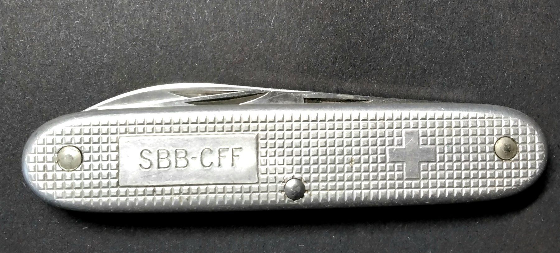 Victorinox Coltelli tascabile: Victorinox Elinox SBB CFF – Usato da Locarno venduto da Muzio
