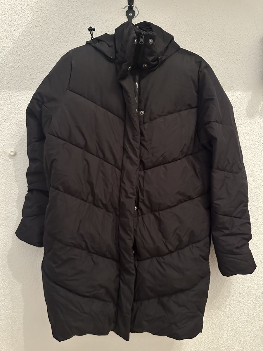 Manteaux: Winterjacke – D'occasion à Eschenbach LU par Tatzi1