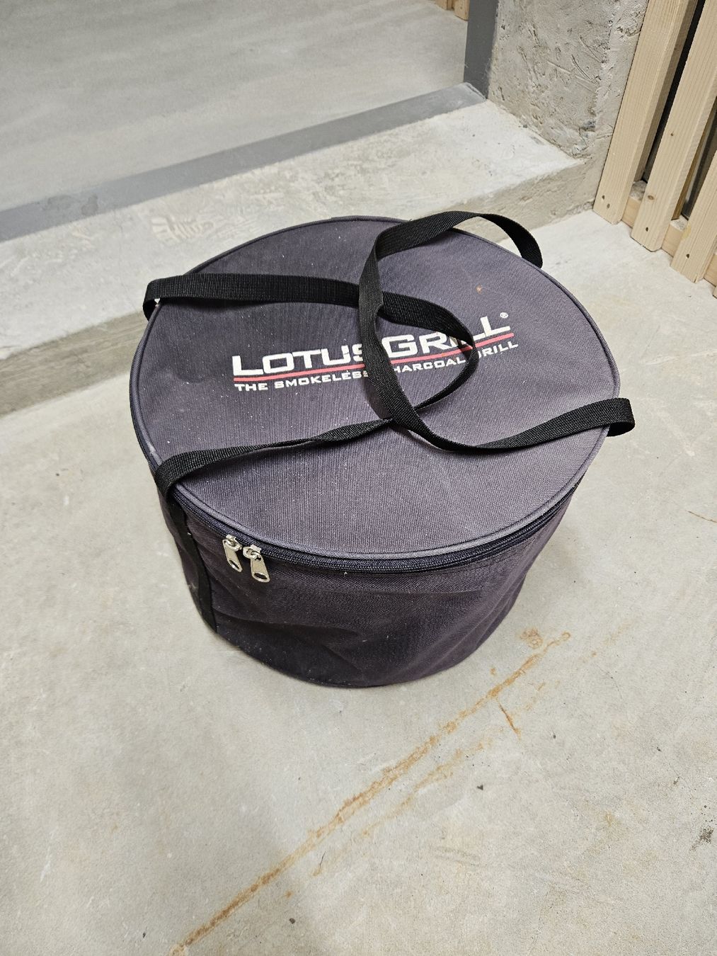 Lotusgrill Griglie: Lotus Grill L – Usato da Zürich venduto da Giuseppe77 1