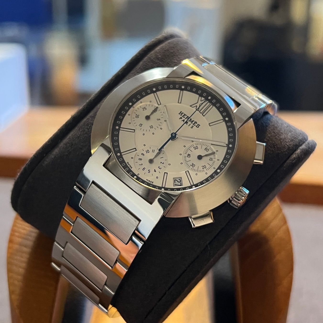 Hermès Orologi: Hermès Nomade Auto-Quartz Chronograph N01.910 – Usato da Carouge GE venduto da Watchaser 8