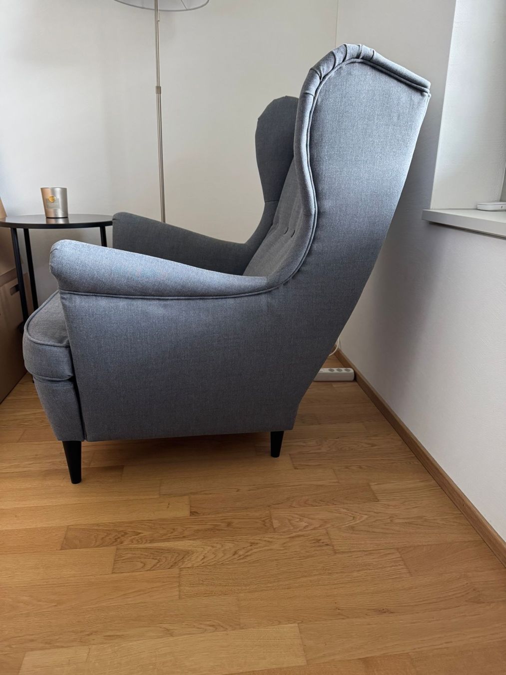 Ikea Poltrone: STRANDMON Sessel inkl. Hocker Dunkelgrau – Usato da Luzern venduto da noz_b7k9 2