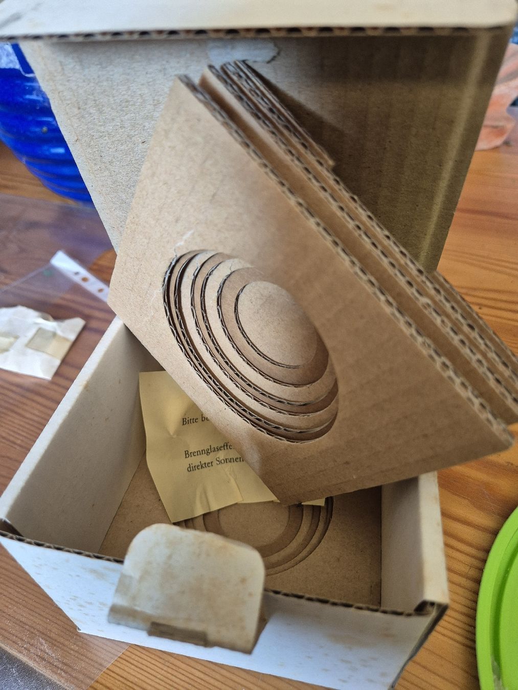 Tutte le decorazioni: Dekorative Glaskugel mit Box, neuwertig, Durchmesser ca 9cm – Nuovo (secondo la descrizione) da Mosen venduto da sk263 1