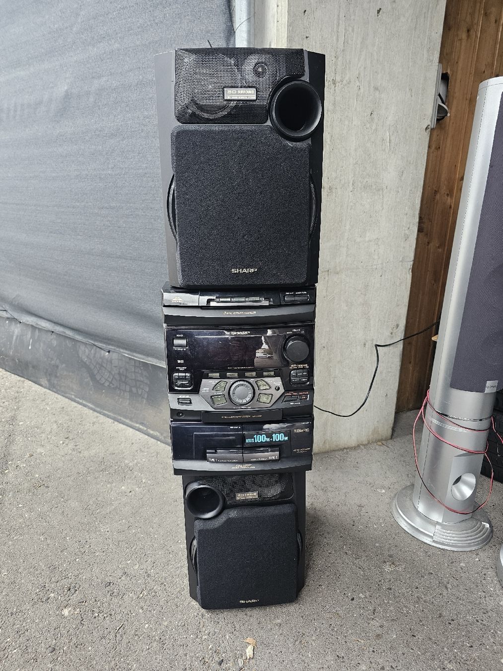 Radio: Sharp Kompaktanlage CP-C1601BK 100W + 100W – Difettoso da Zürich venduto da -iwan-