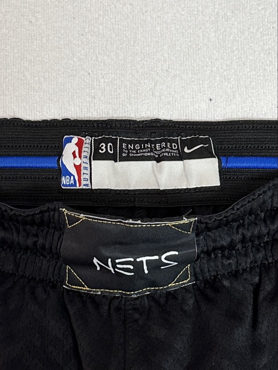 Nike Pantaloni: NBA Short G M – Usato da Maienfeld venduto da tobeyl2020 2