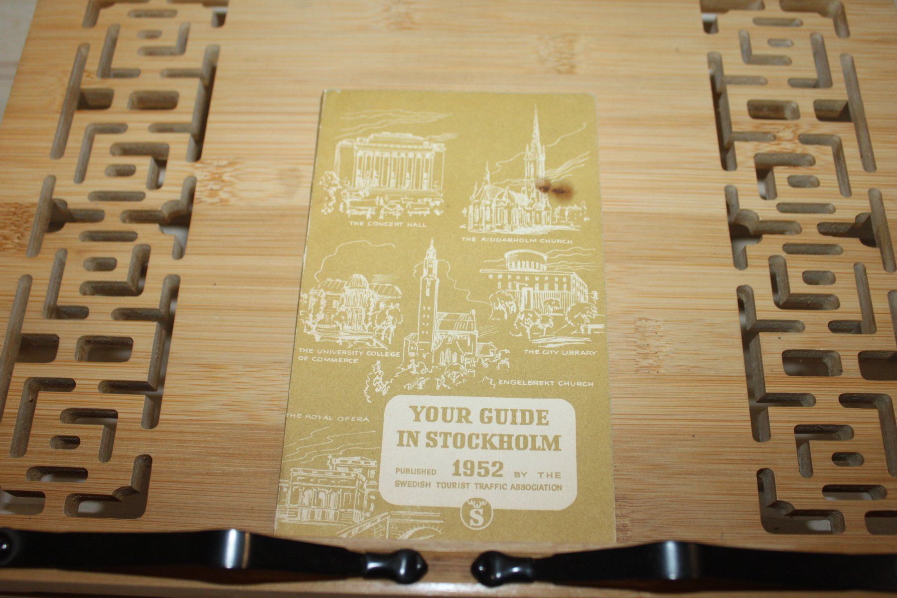 Libri: Your Guide in Stockholm 1952 – Usato da Kaden venduto da Buchantiquariat