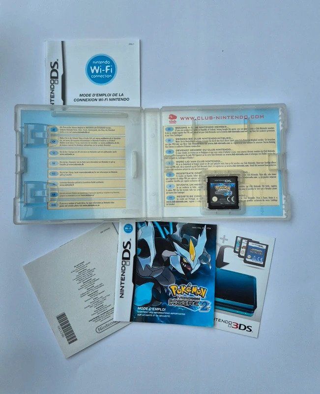 Pokémon Jeux: Jeu Nintendo DS Pokémon Version Noire 2 FR Complet – D'occasion à Genève par DeinMarket 2