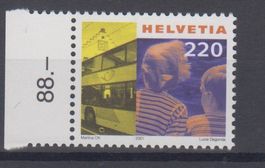 Variété 1020 tache devant la roue du bus