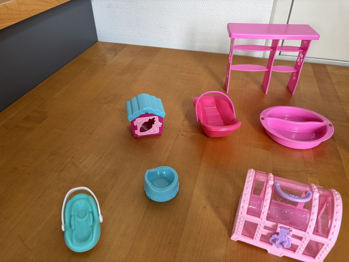 Spielzeuge: Puppenzubehör – Gebraucht aus Sonnental von sunnyside_m 1