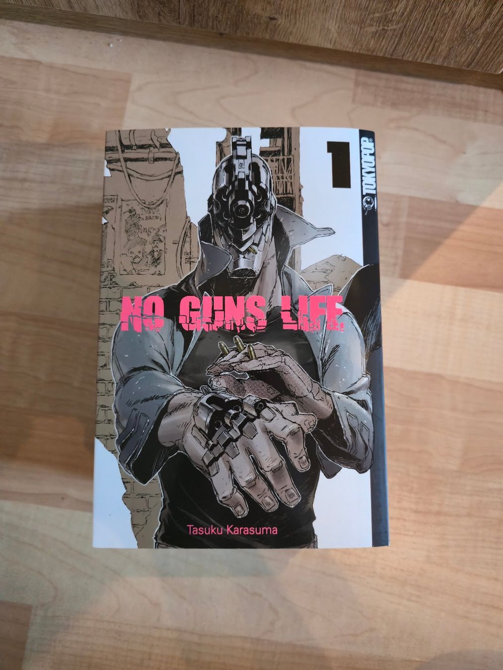 Fumetti: No Guns Life Band 1 - 6 – Usato da Ammerswil AG venduto da han_tw2y 1