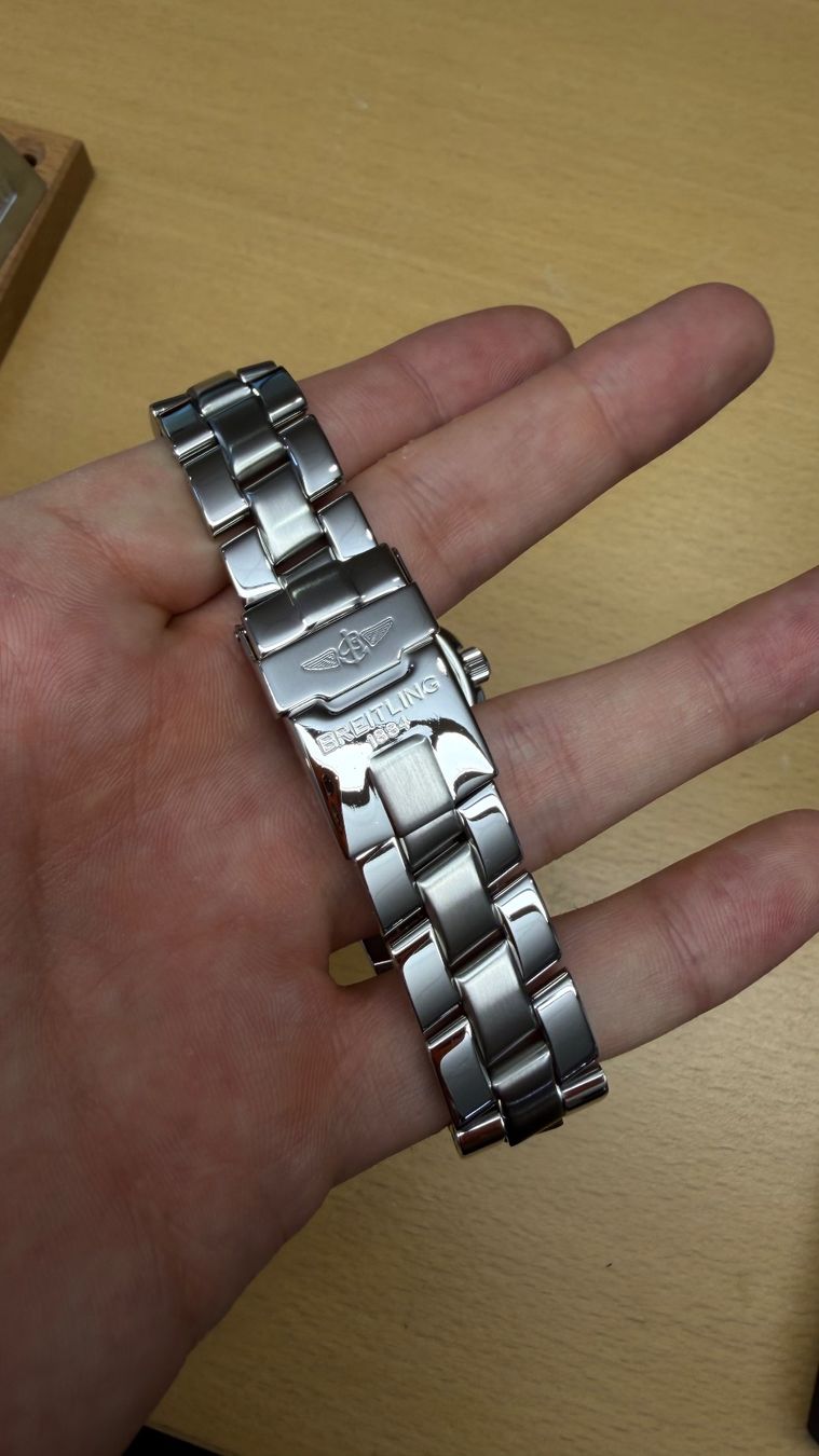 Breitling Montres: Breitling Colt Chronograph 38mm A73350 – D'occasion à Oberglatt ZH par til_yr7d 8