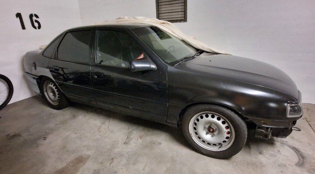 Opel Automobili: Opel Vectra Turbo 4×4 – Usato da Turbenthal venduto da Elena086 3