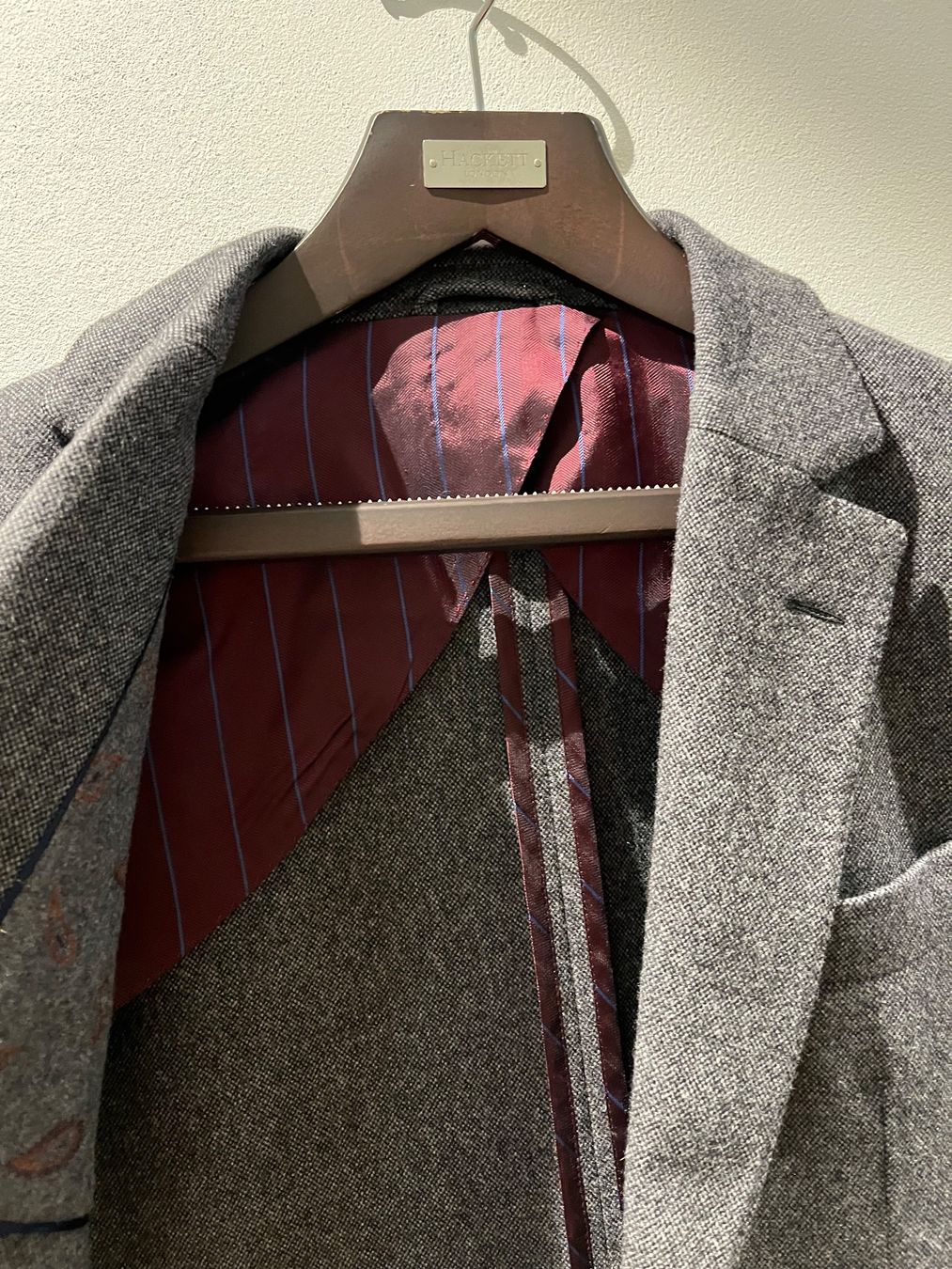Hackett Completi: Hackett Jackett / Blazer, neu, Grösse S, Grau – Nuovo (secondo la descrizione) da Oberweningen venduto da Lake1980 2