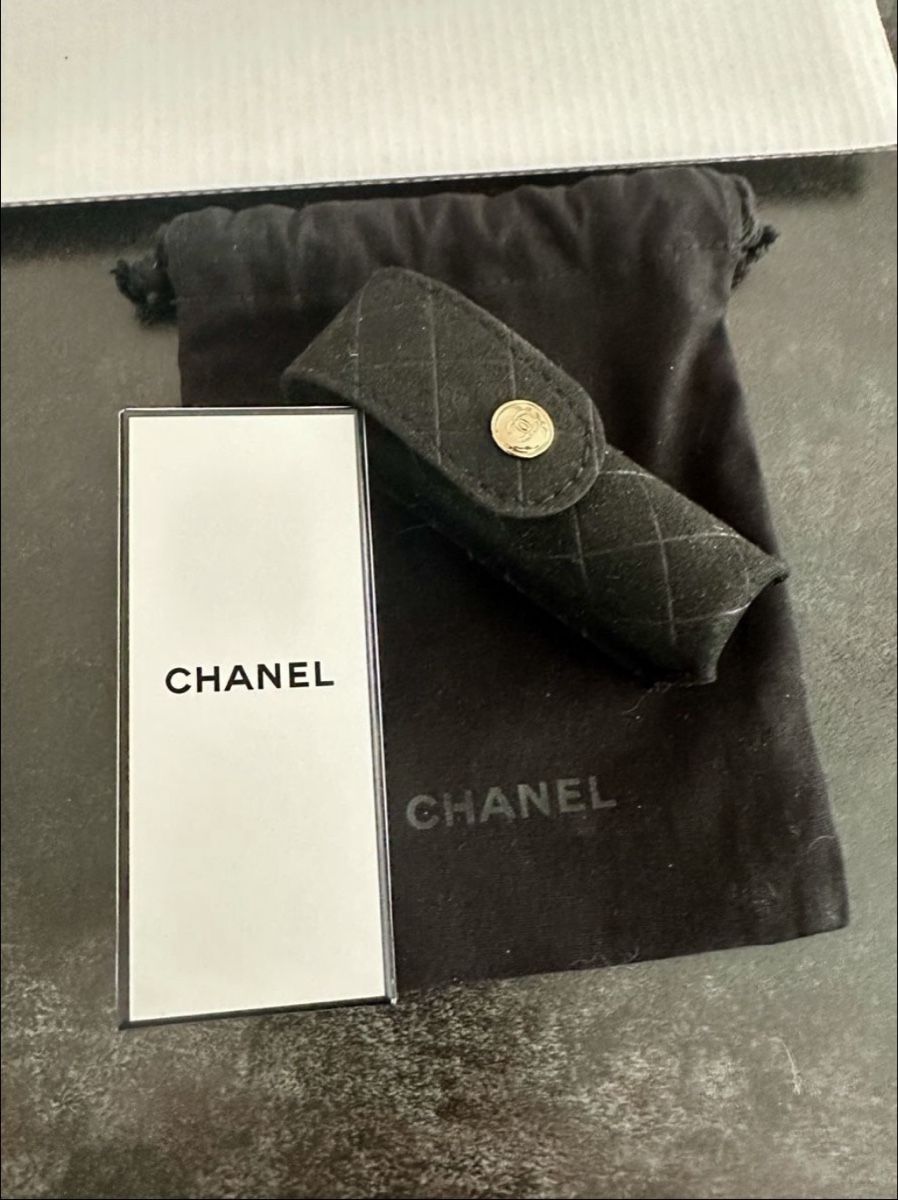 Chanel Make-up: Chanel Lipstick Le Rouge 31 with 2 refills – Nuovo e nell'imballaggio originale da Zürich venduto da lulu_c 2