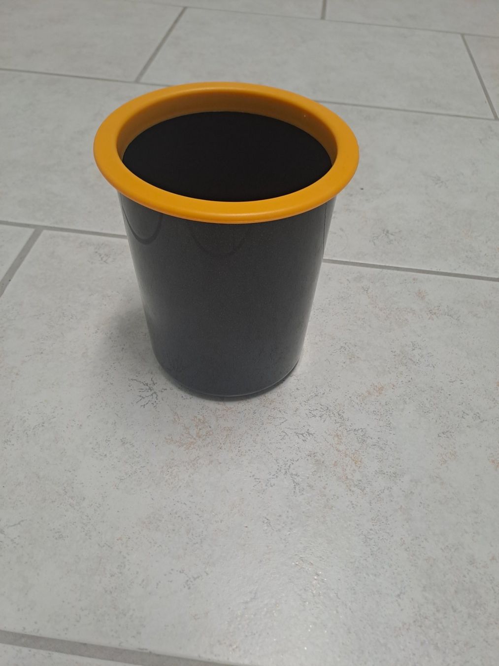 Tupperware Recipients et similaires: Kellentopf Tupperware – Neuf (Voir description) à Wohlenschwil par lin_vx8g