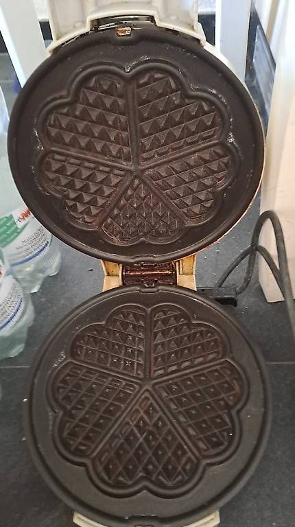 Elettrodomestici da cucina: Waffeleisen – Usato da Liestal venduto da daspi01 1