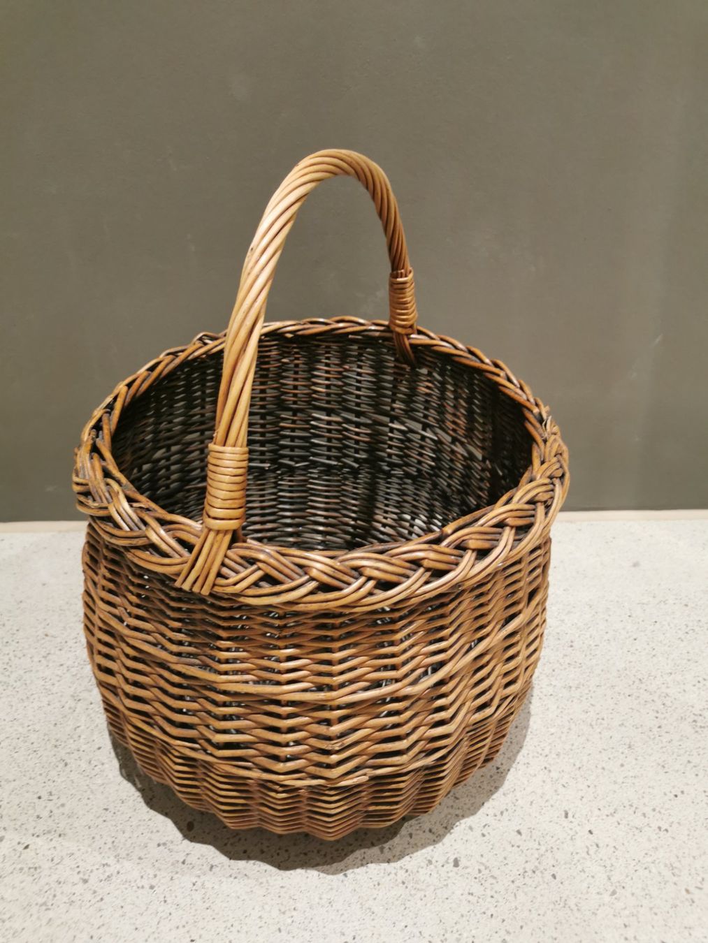 Altro per la casa: Henkelkorb rund – Usato da Oberuzwil venduto da schoenenberm 1